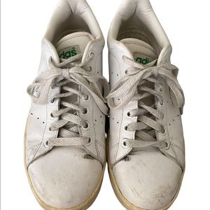 Size 8.5 Adidas vintage Stan Smith sneakers white and green